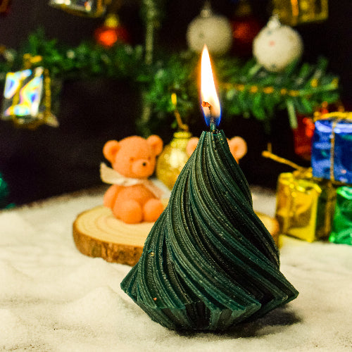 Twisted Christmas Candle Green Single